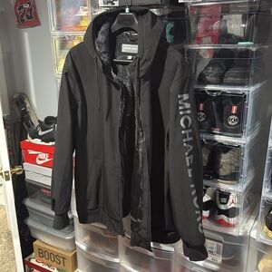 Michael Kors mega heavy FUR inside lining of hoodie & jacket. Black size 4XL 🔥